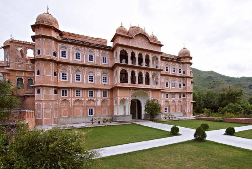 Patan Fort, Patan, Gujarat - Vushii.com